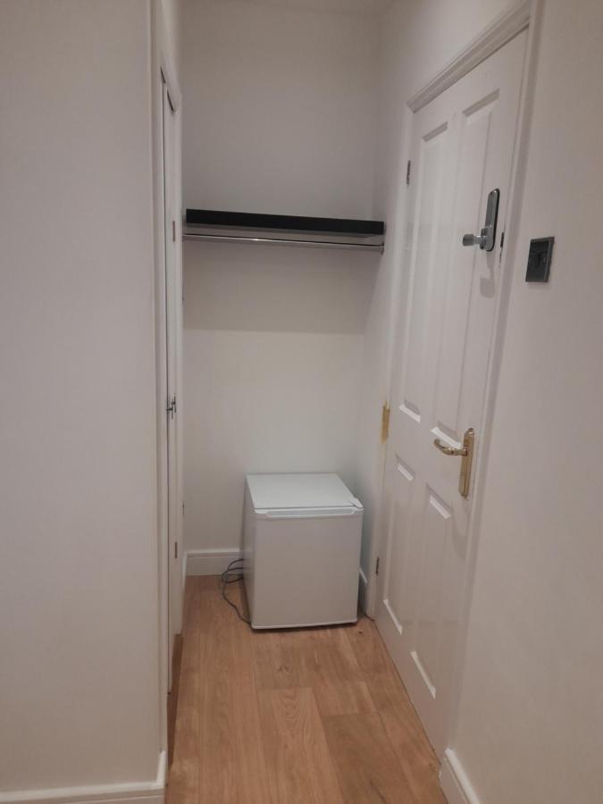 ريدينج Lovely Home With Full En-Suite Double Bed Rooms المظهر الخارجي الصورة