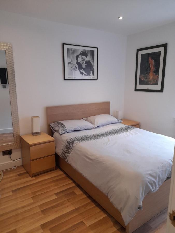 ريدينج Lovely Home With Full En-Suite Double Bed Rooms المظهر الخارجي الصورة