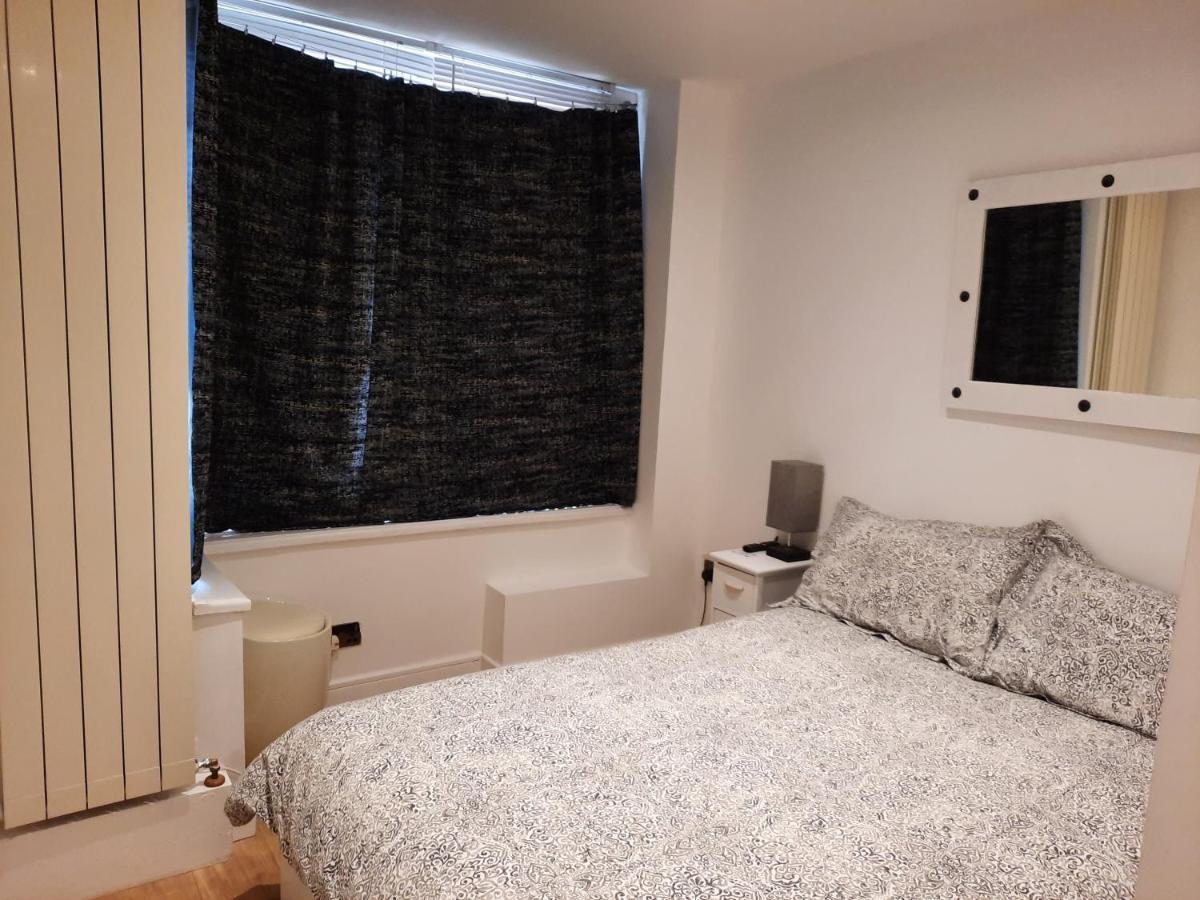 ريدينج Lovely Home With Full En-Suite Double Bed Rooms المظهر الخارجي الصورة
