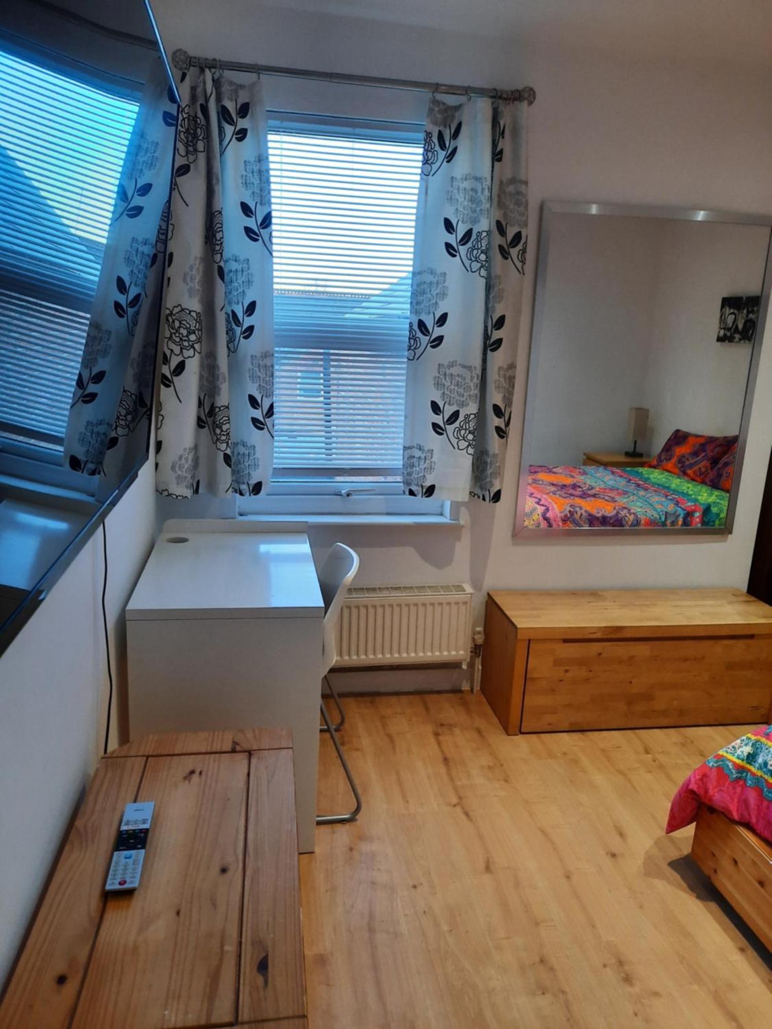 ريدينج Lovely Home With Full En-Suite Double Bed Rooms المظهر الخارجي الصورة