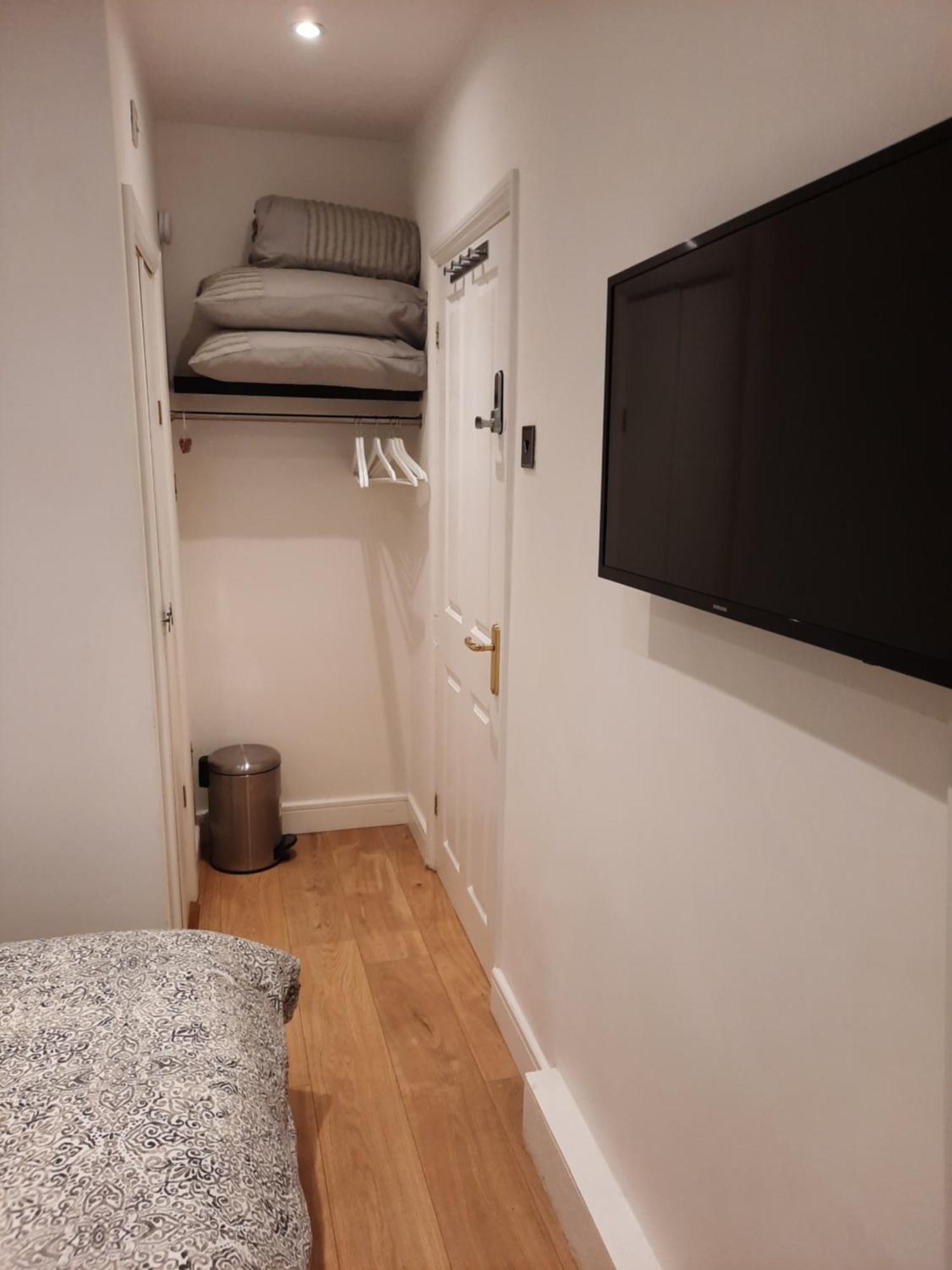 ريدينج Lovely Home With Full En-Suite Double Bed Rooms المظهر الخارجي الصورة